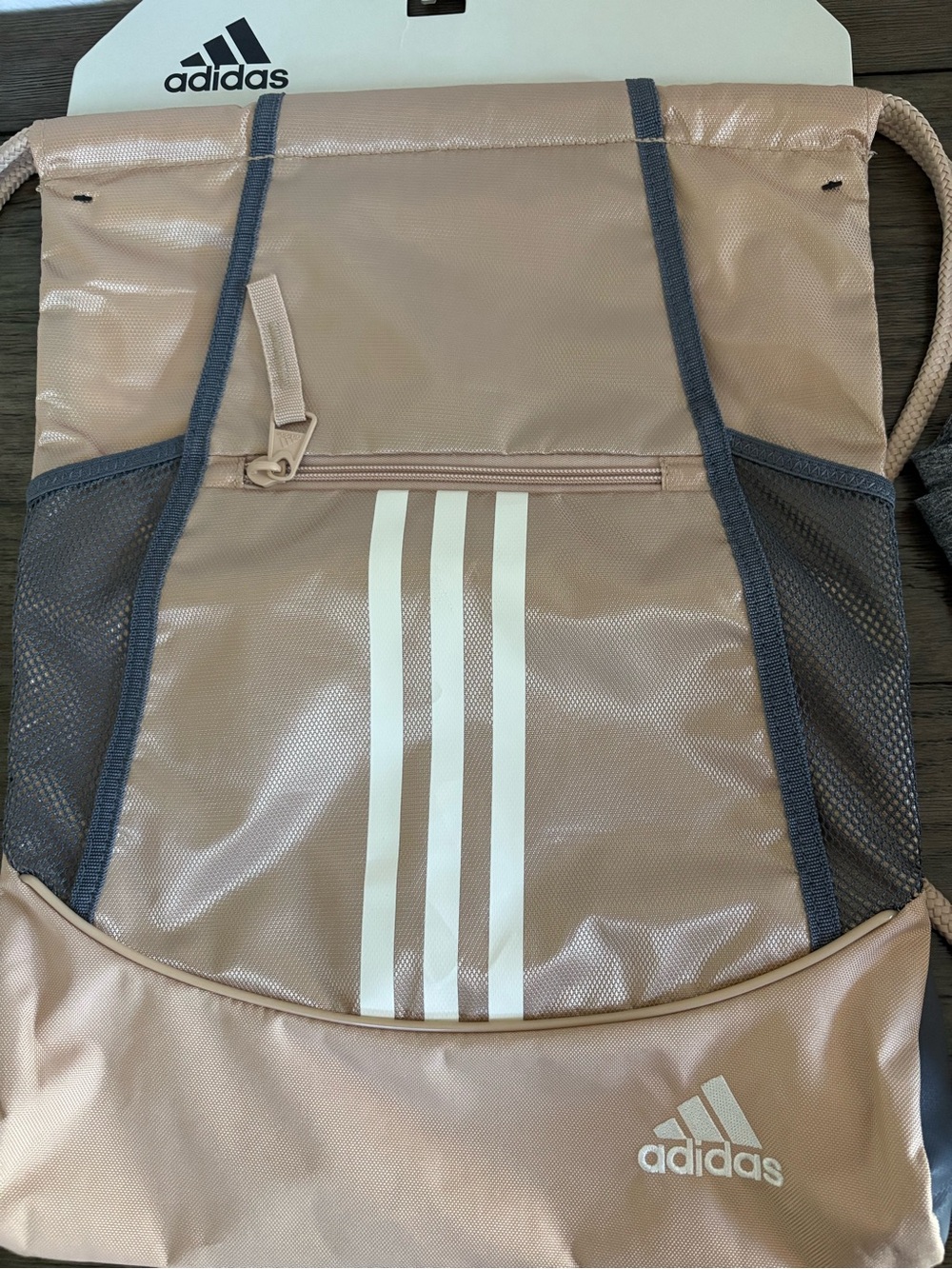 NWT Lot of 2x [adidas] Creator Short Sleeve Shirt Women’s XL & Drawstring Bag - Picture 6 of 16